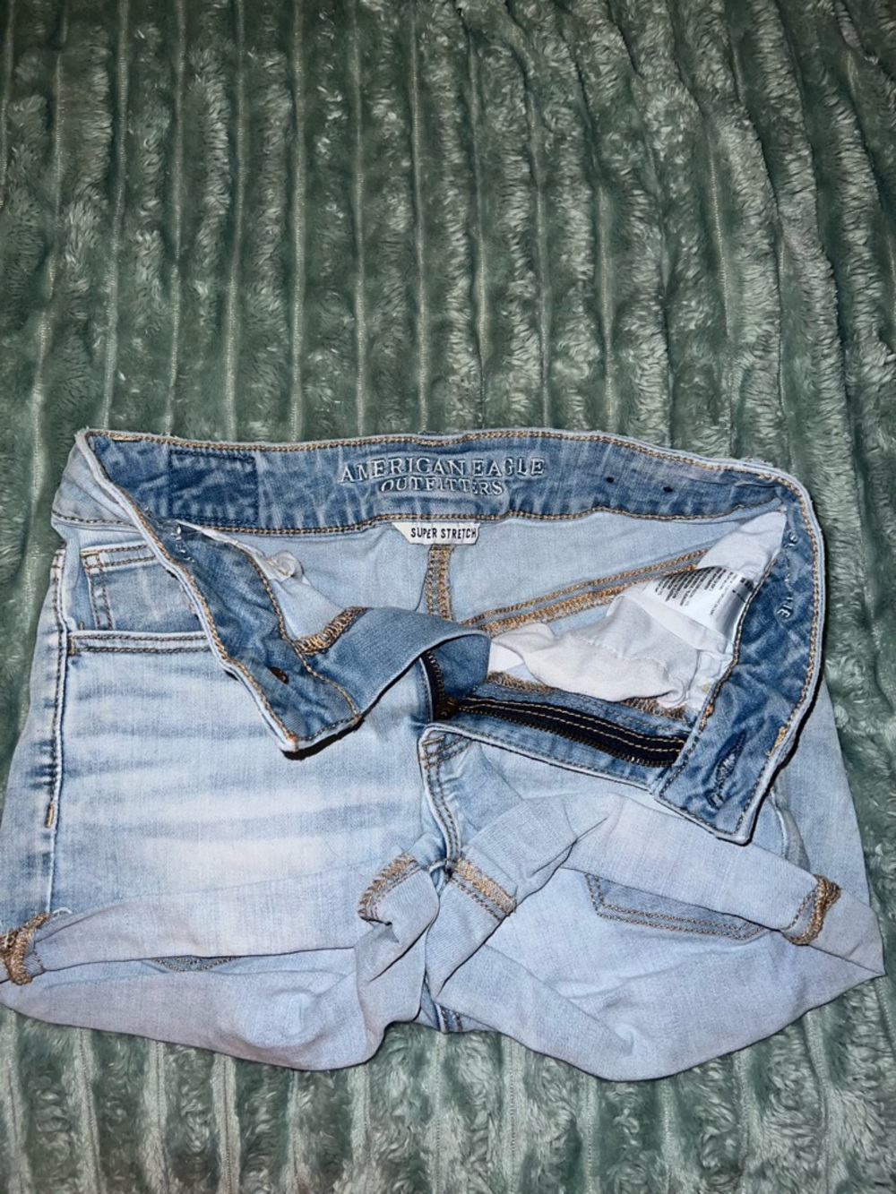 Shorts - Picture 4 of 4